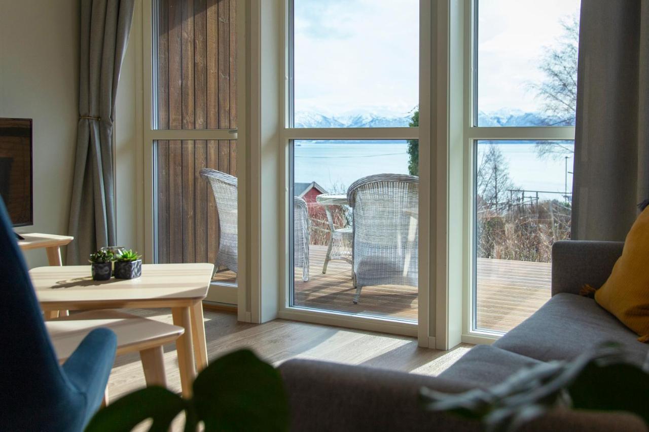 Lavik Fjord Hotel & Apartments Kültér fotó