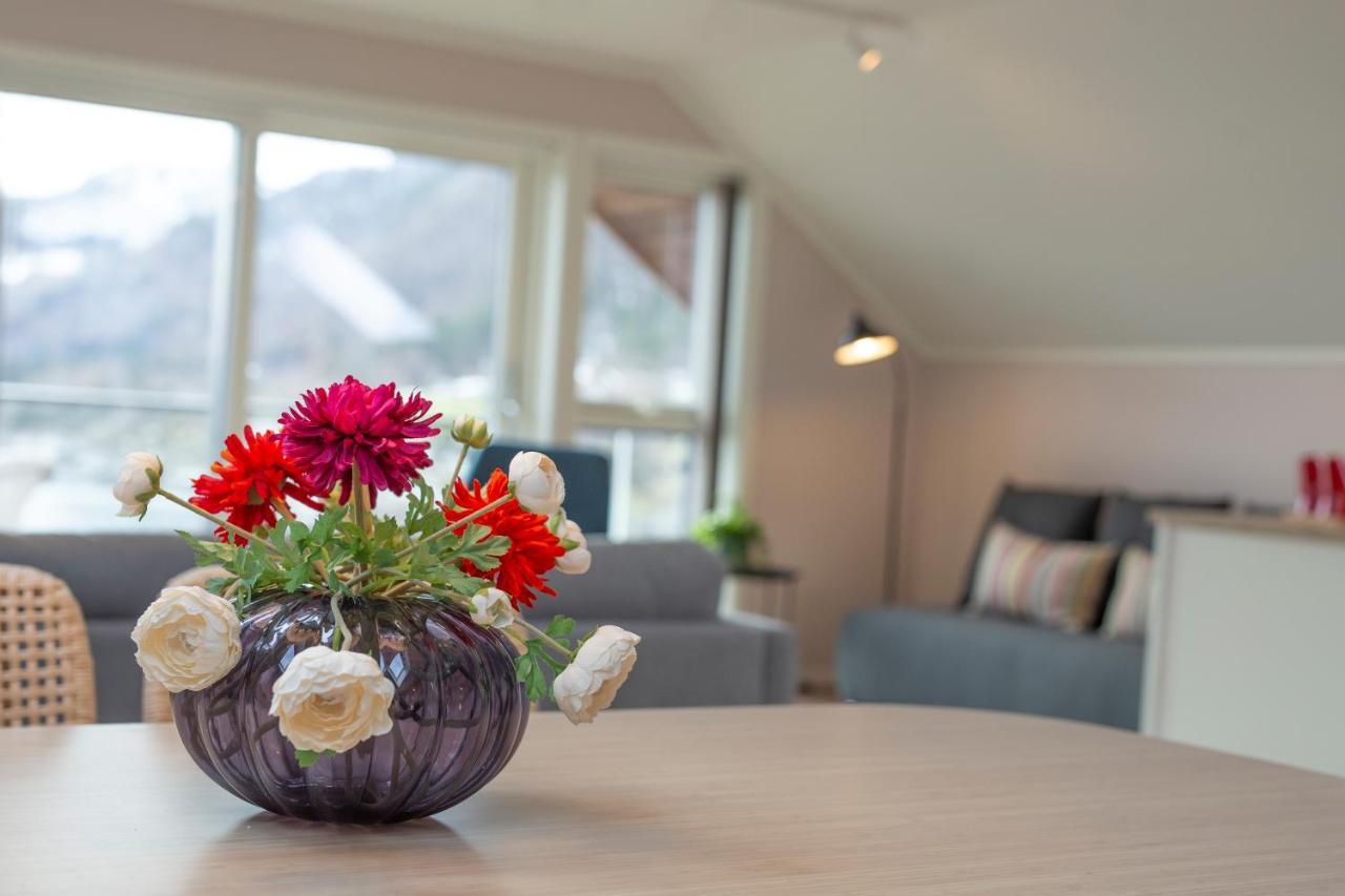 Lavik Fjord Hotel & Apartments Kültér fotó