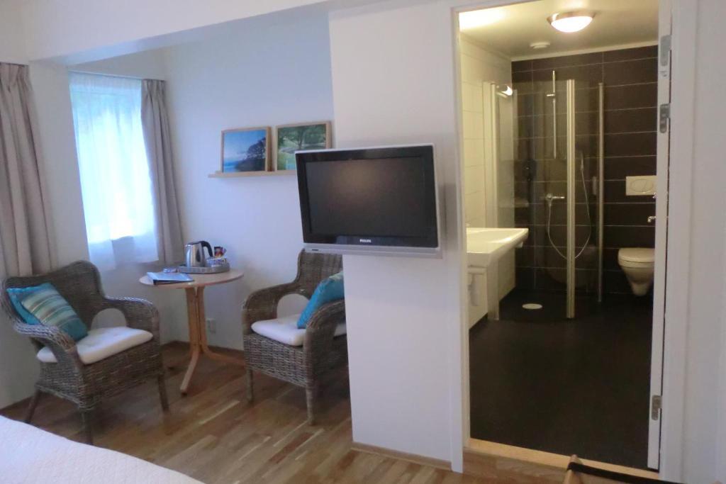 Lavik Fjord Hotel & Apartments Szoba fotó